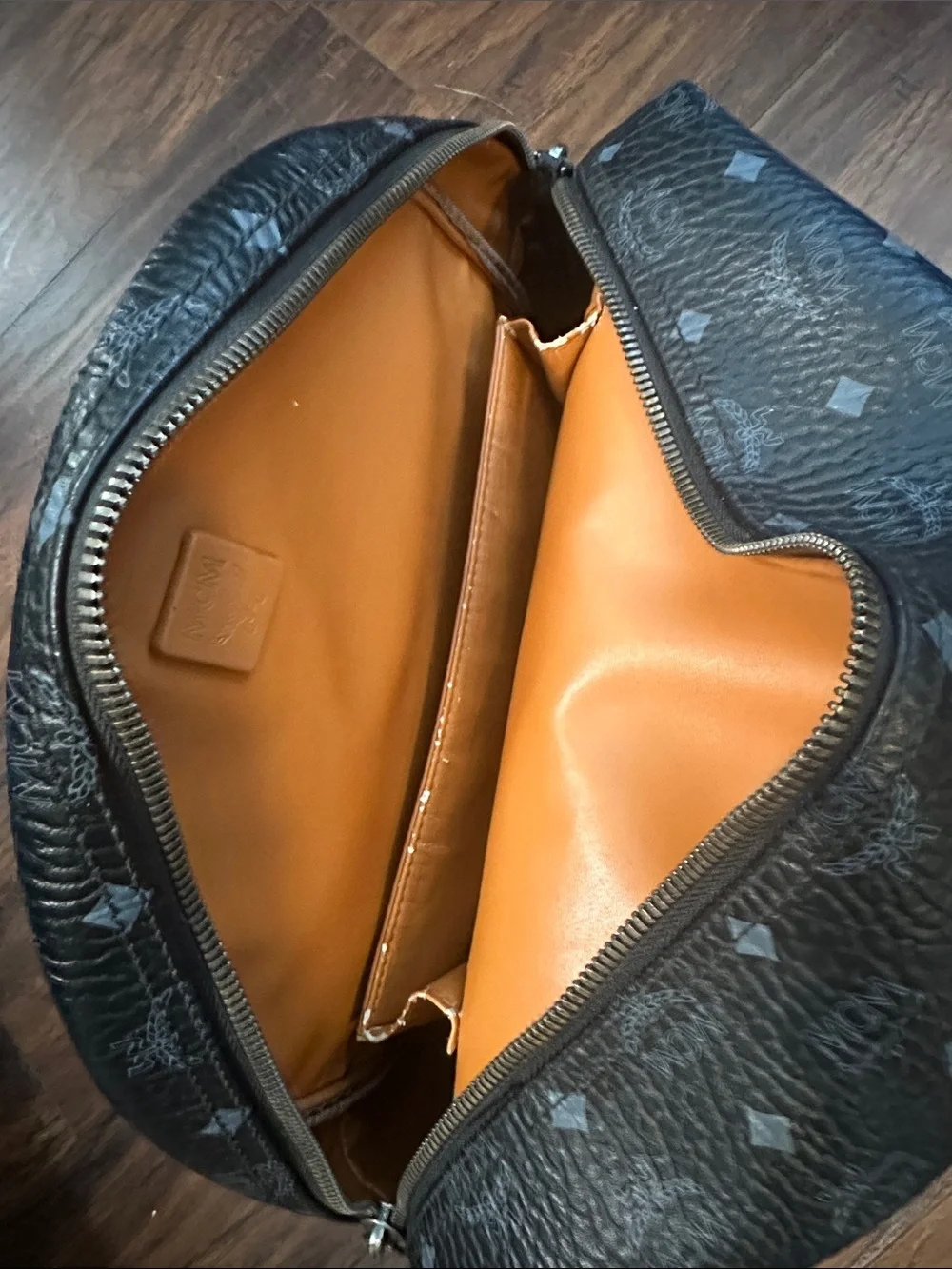 MCM fashionable smooth top